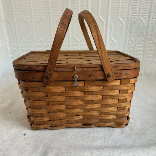 Vintage Picnic Basket