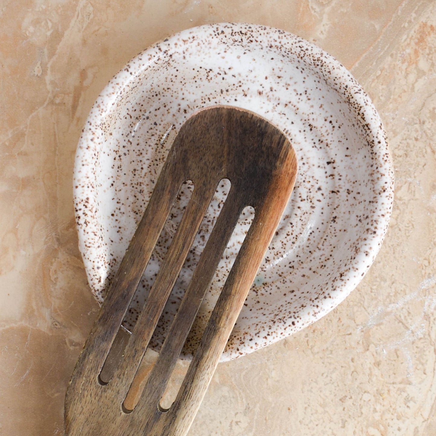 Ceramic Swirl Spoon Rest