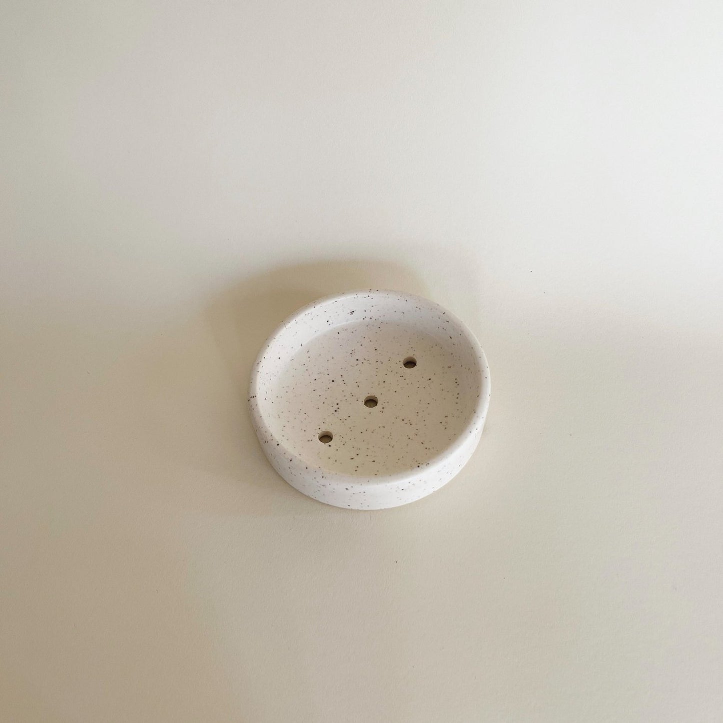 Round Ceramic Soap Dish