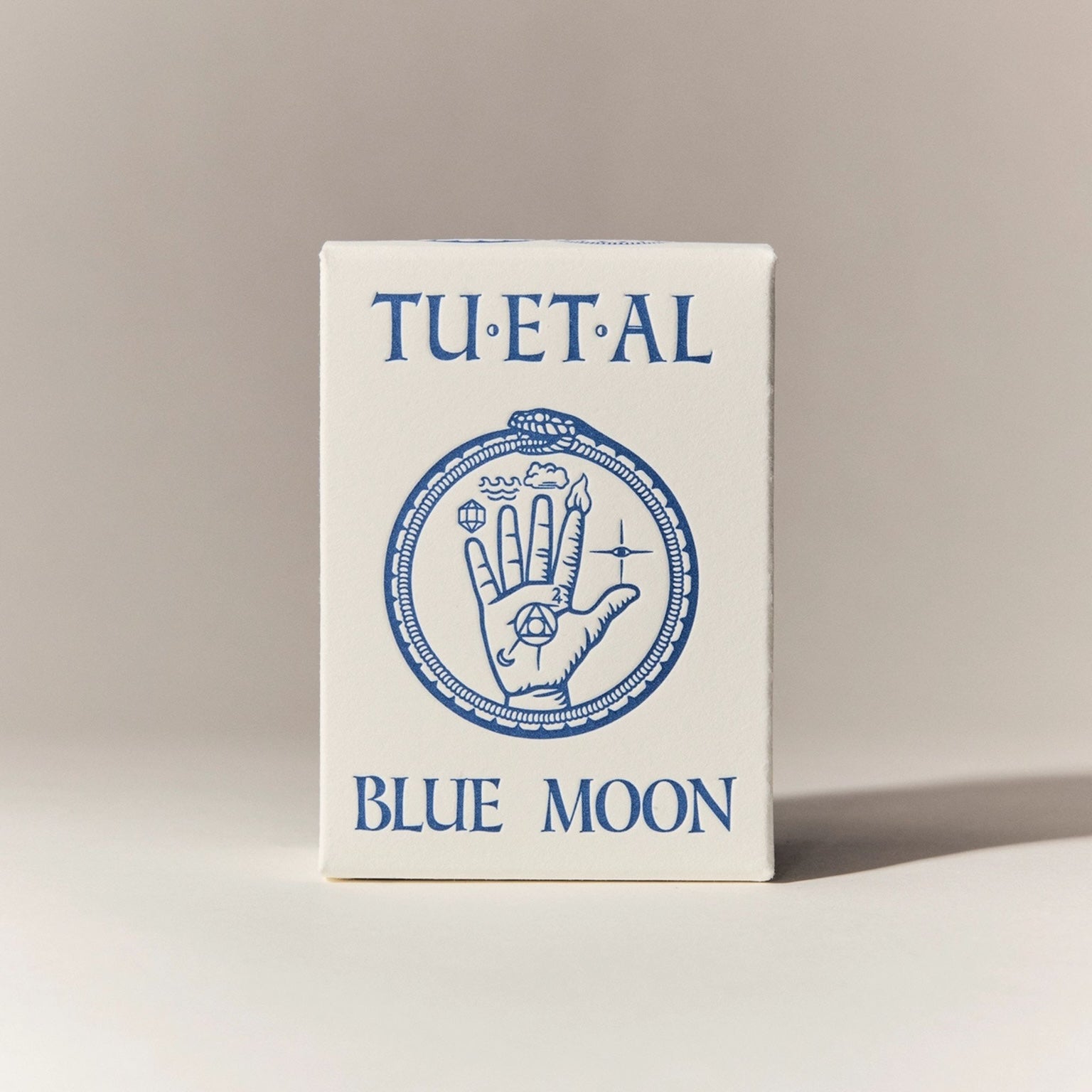 Box of TU.ET.AL Blue Moon on a beige background