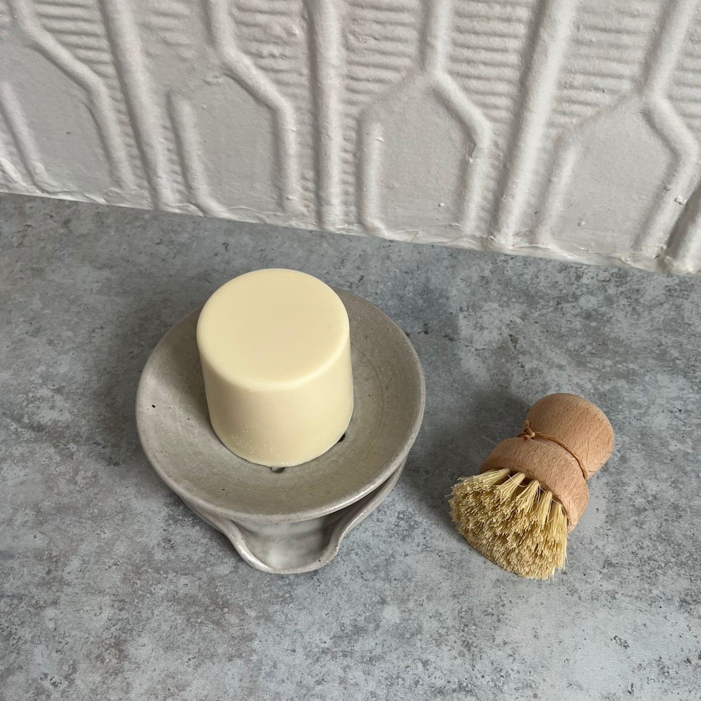 Draining Ceramic Soap Dish