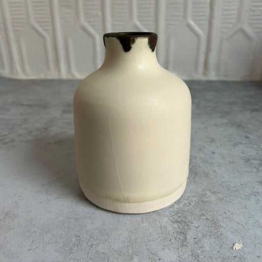 White Drip Vase by Venessa Rosely