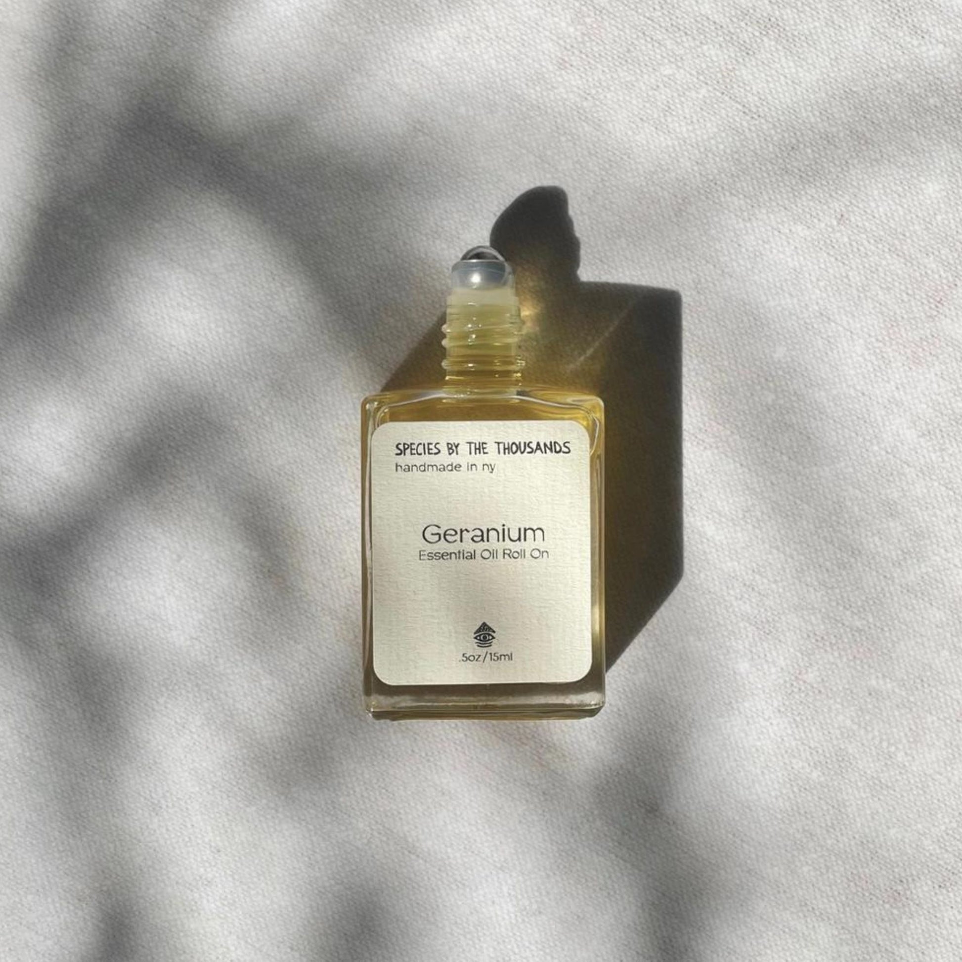 Geranium Essential Oil Roll-on Perfume.  Sweet and rosy. This geranium oil blend has a leafy green aroma with a rosy dry down.