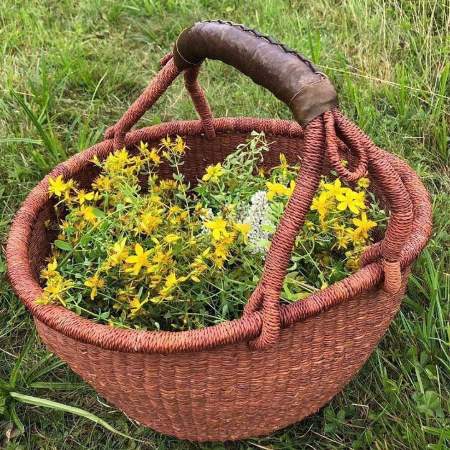 Large Ginger  Bolga Basket