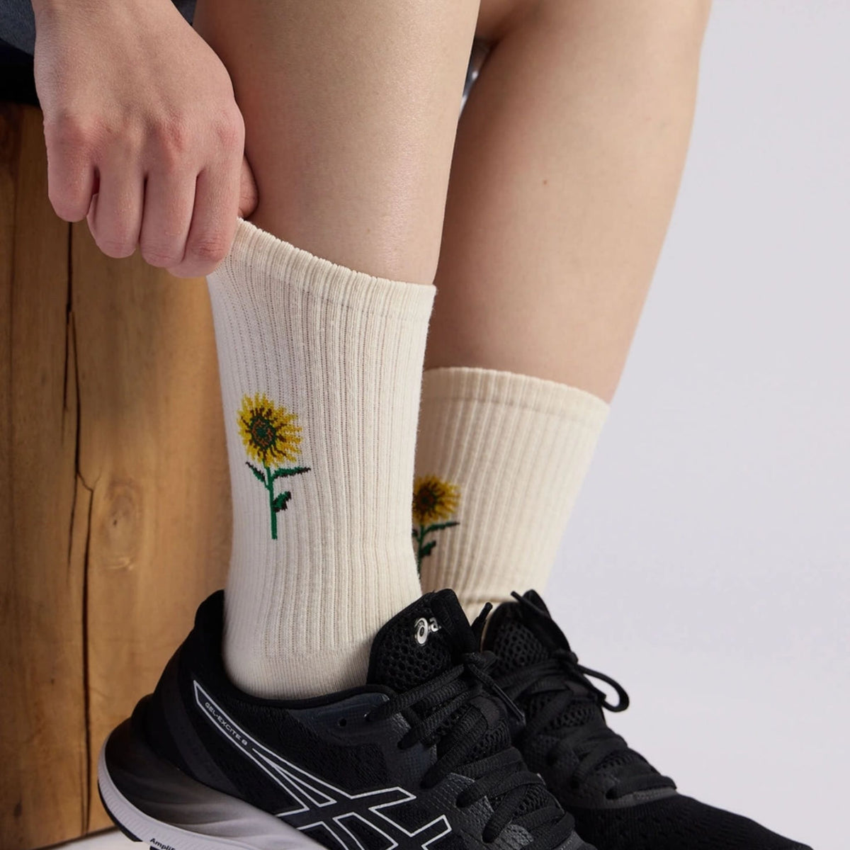 Blooming Crew Socks