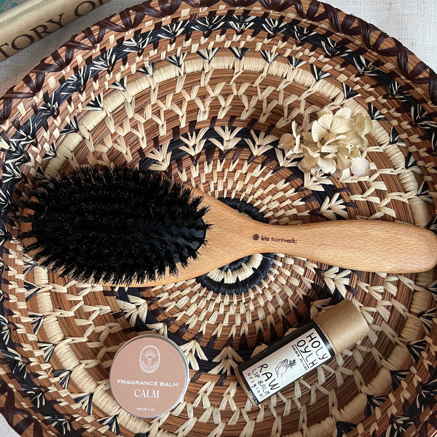 Yolanda Pine Needle Tray Basket