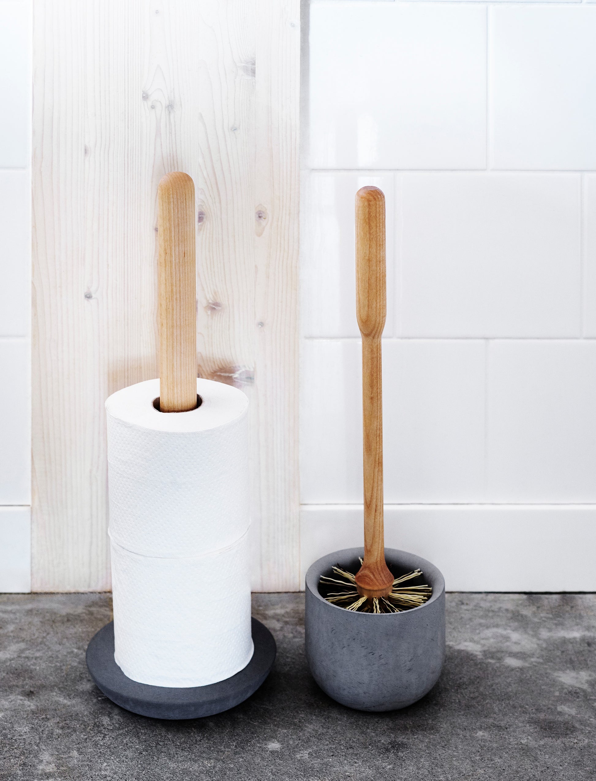 toilet paper holder and toilet brush made of wood and concrete