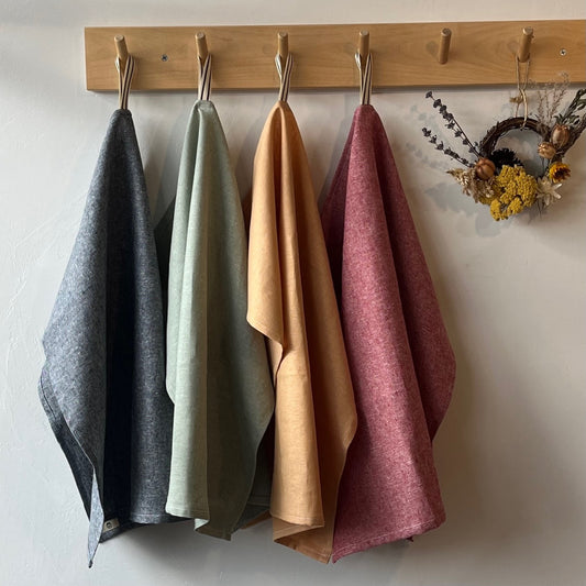 hanging cloth napkins colors